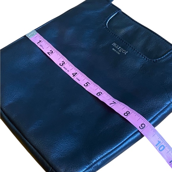 Margot New York Black Leather Crossbody Bag - Picture 14 of 15